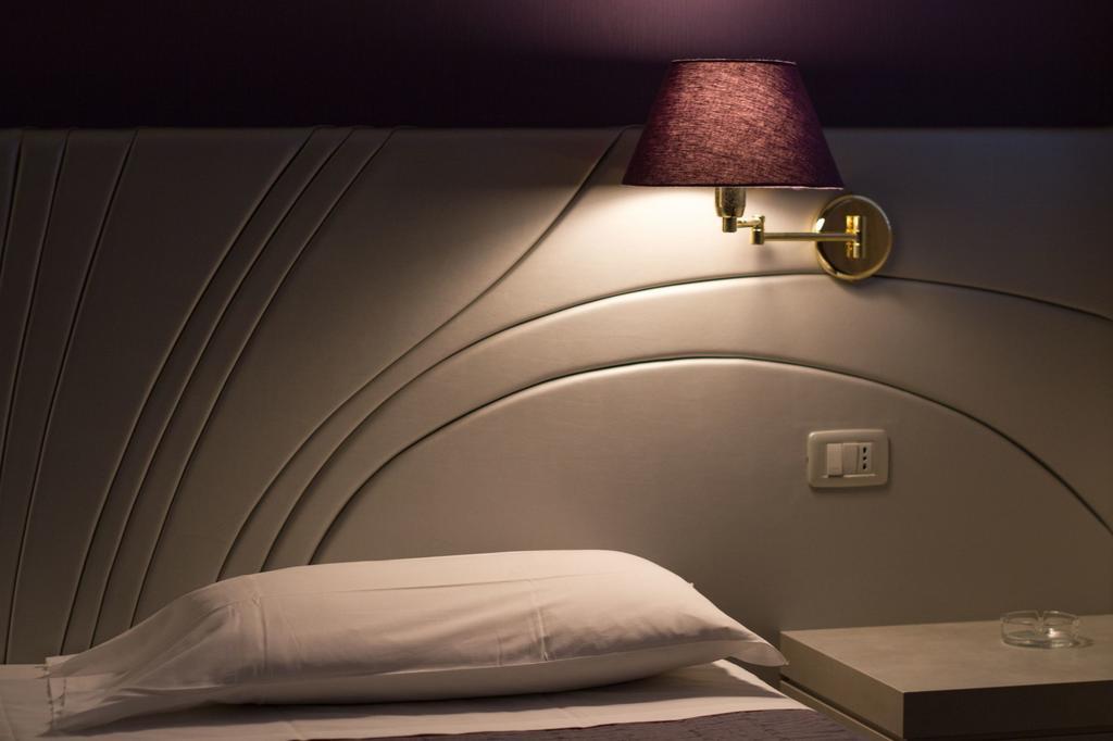 Hotel Alan Anzola dell'Emilia Esterno foto